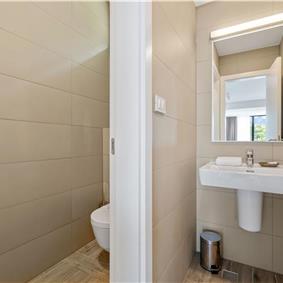 5 bedroom beachfront villa with heated pool near Omis, sleeps 9